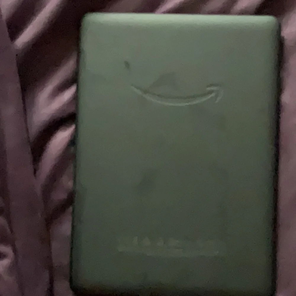 Black E-Reader with Grayscale Display and Matte Finish